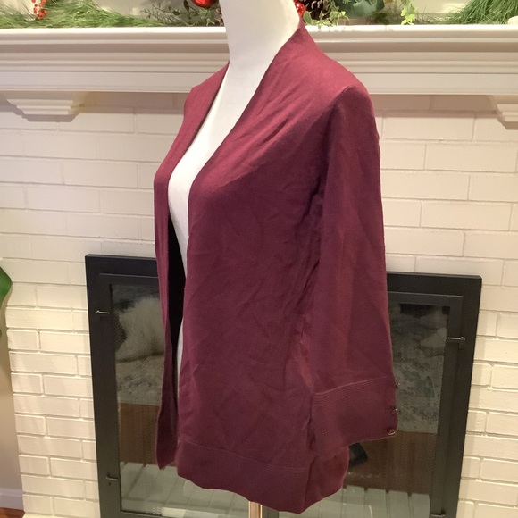 #210 NWT Revolution Open FrontButton Detail Maroon Plum Cardigan Size XS - Picture 2 of 8